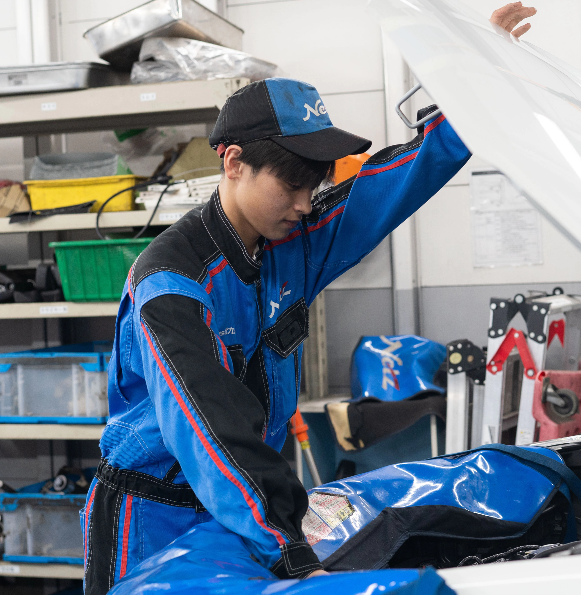 サービスエンジニア 脇田さんのインタビュー写真